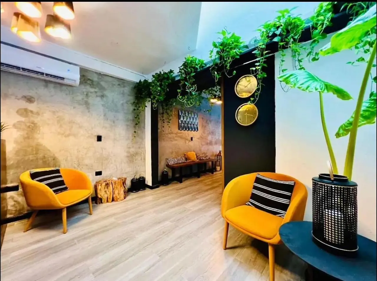 신데 델 카르멘 Private 3 Floors Building 아파트 신데 델 카르멘